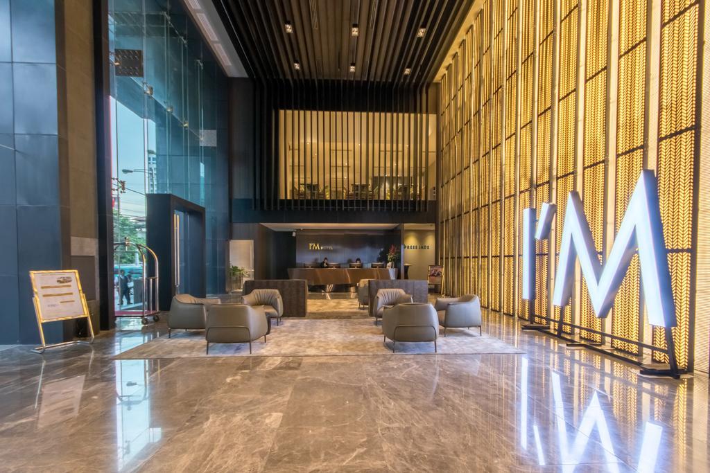 I'M Hotel Makati City Bagian luar foto The lobby of the hotel