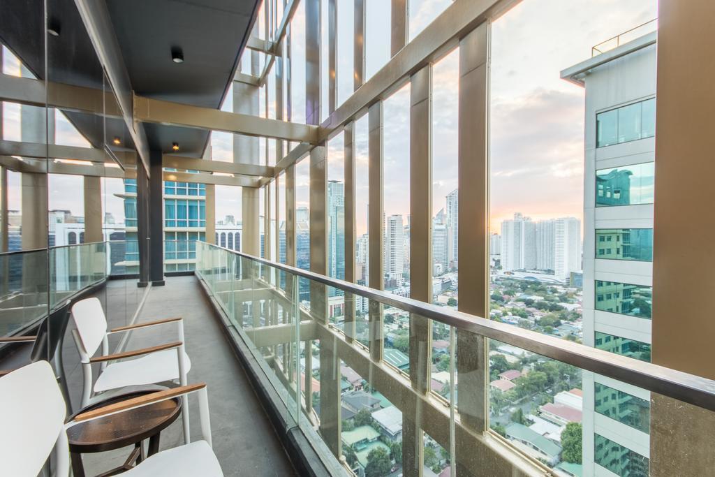 I'M Hotel Makati City Bagian luar foto View from the 30th floor